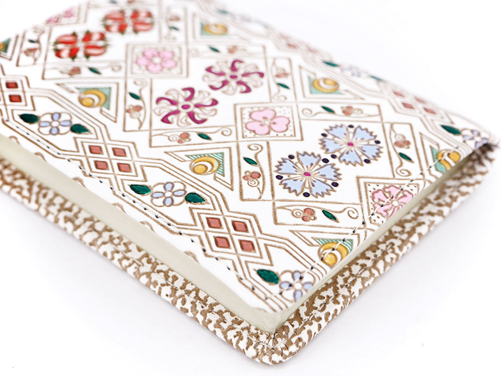 HANABISHI - Traditional Flower Patterns Square Coin Purse