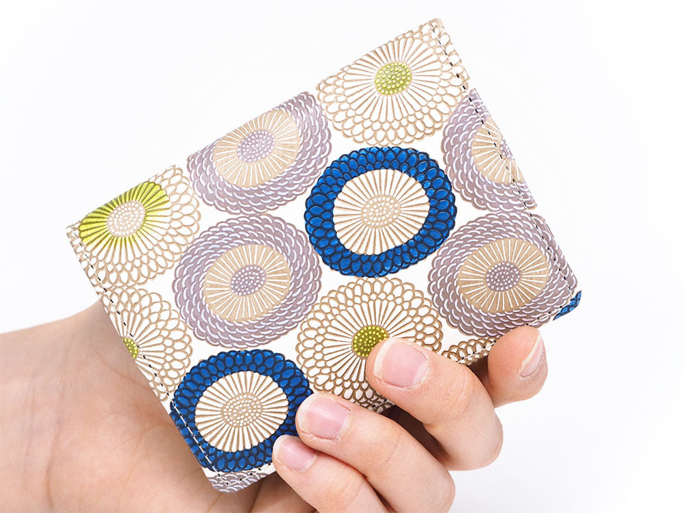 Umbrella Chrysanthemums (Shimmering Blue) Square Coin Purse