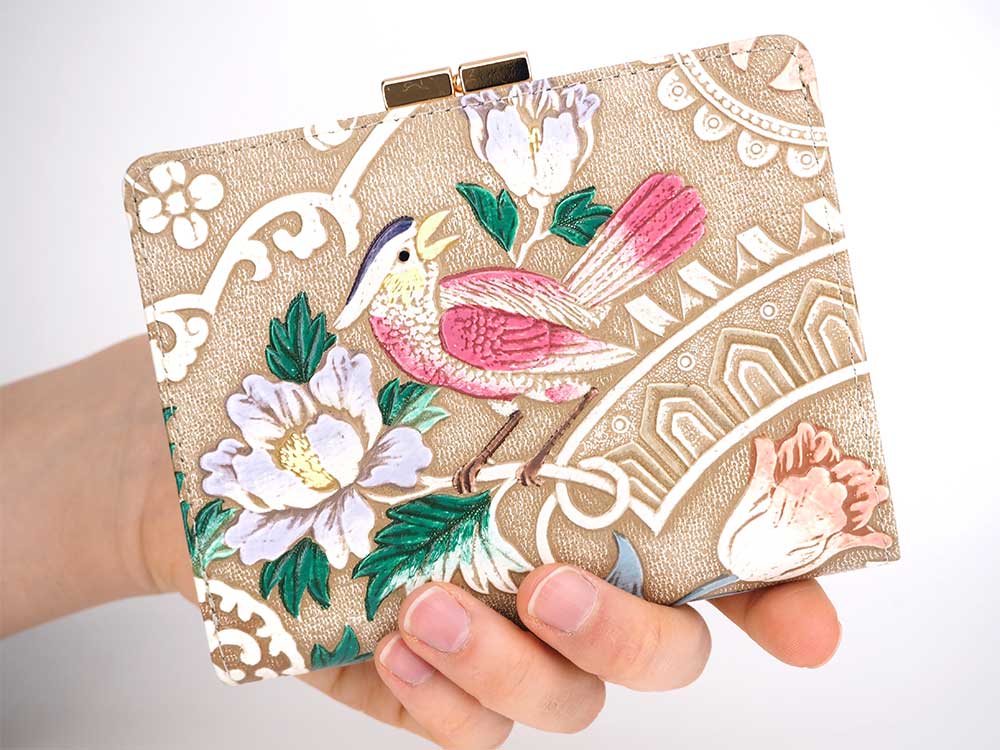 Pink Parrot GAMASATSU Square Billfold With Clasp