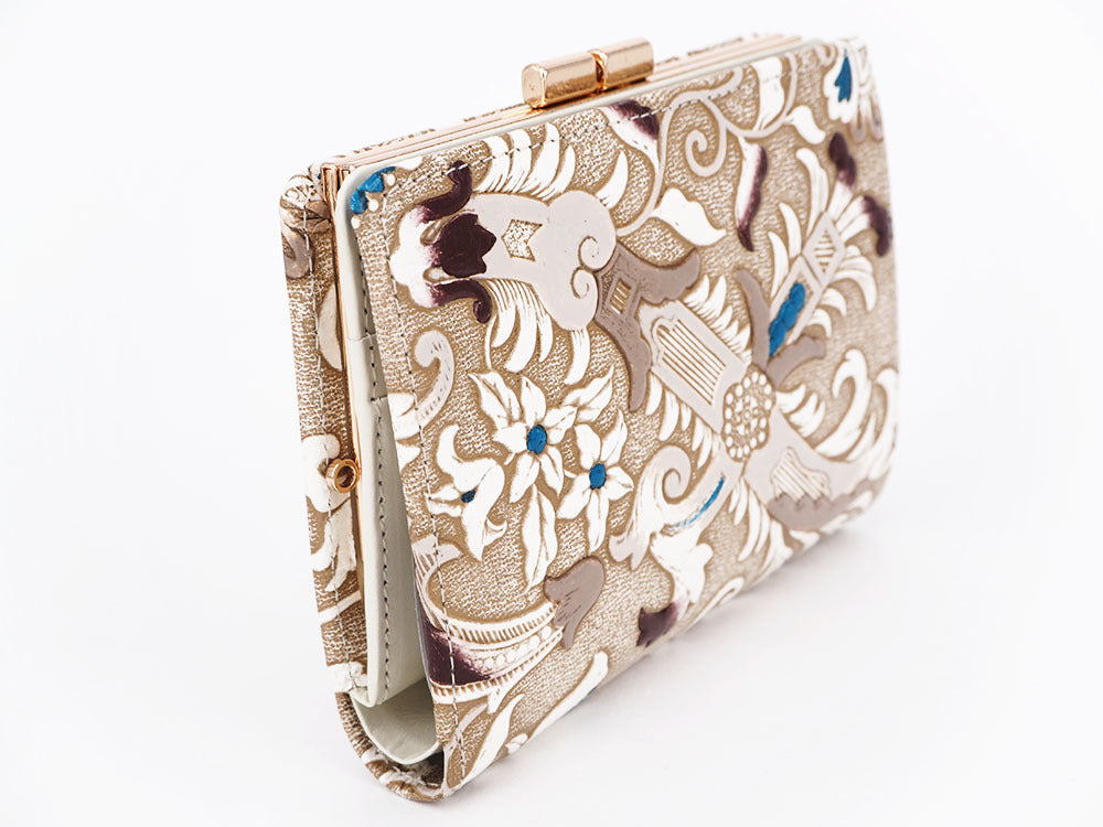 Arabesque (Brown) GAMASATSU Square Billfold with Clasp