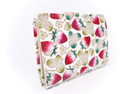 Strawberries GAMASATSU Square Billfold with Clasp