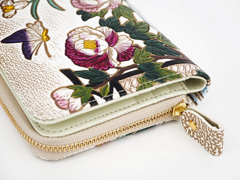 Japanese Peonies Zippered Bi-fold Wallet